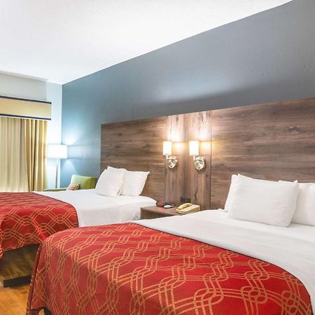 Royal Palms Inn Stockbridge Zewnętrze zdjęcie