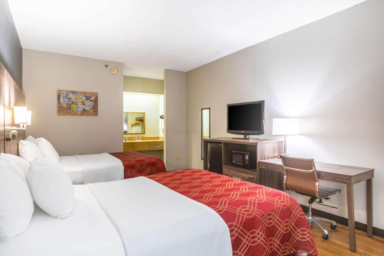 Royal Palms Inn Stockbridge Zewnętrze zdjęcie