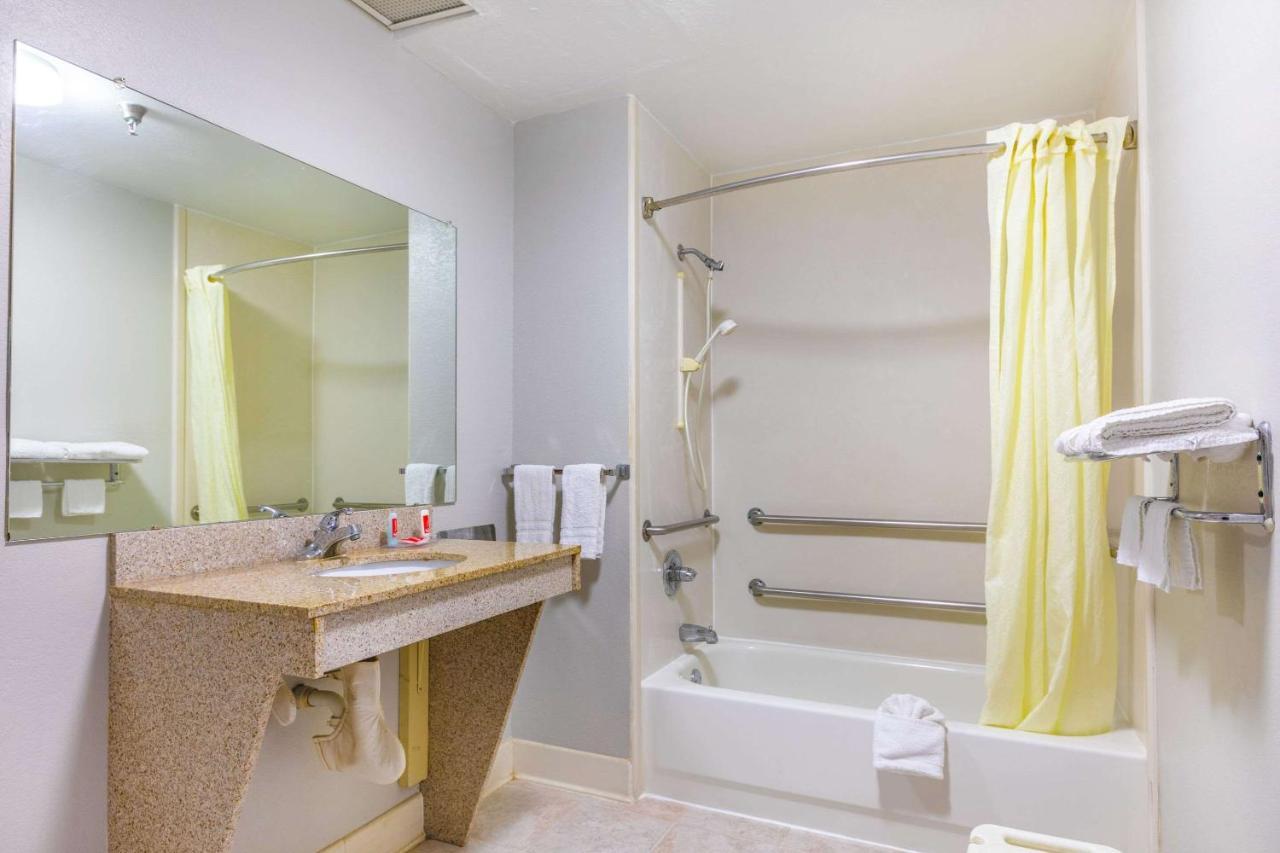 Royal Palms Inn Stockbridge Zewnętrze zdjęcie