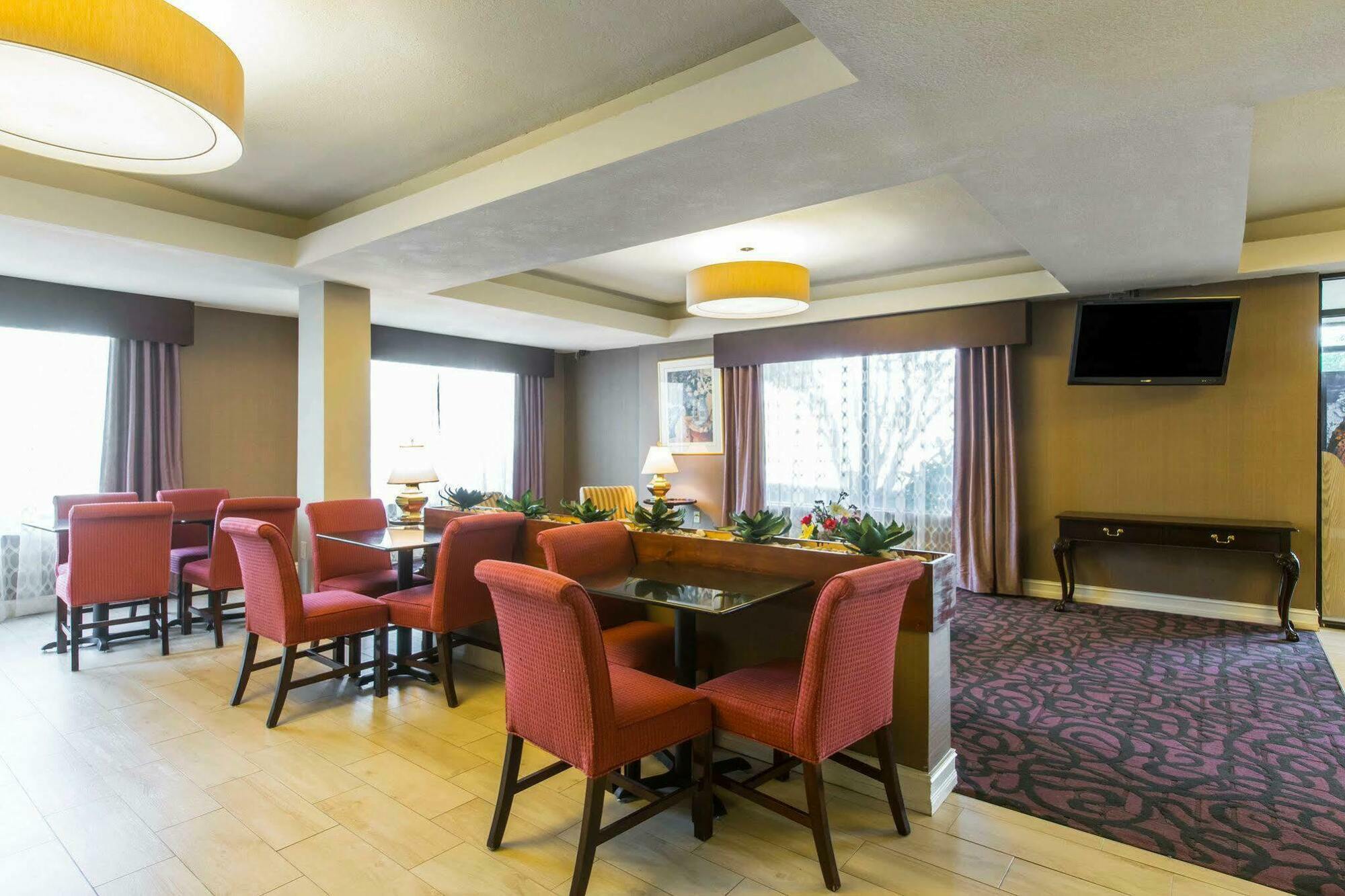 Royal Palms Inn Stockbridge Zewnętrze zdjęcie